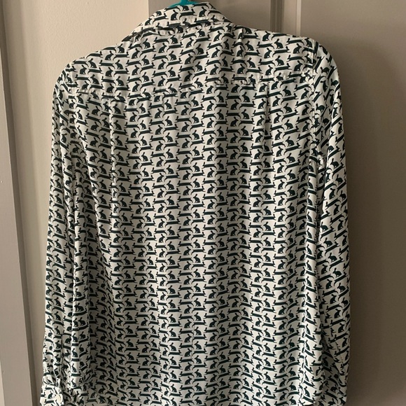 Work button down - Picture 2 of 3